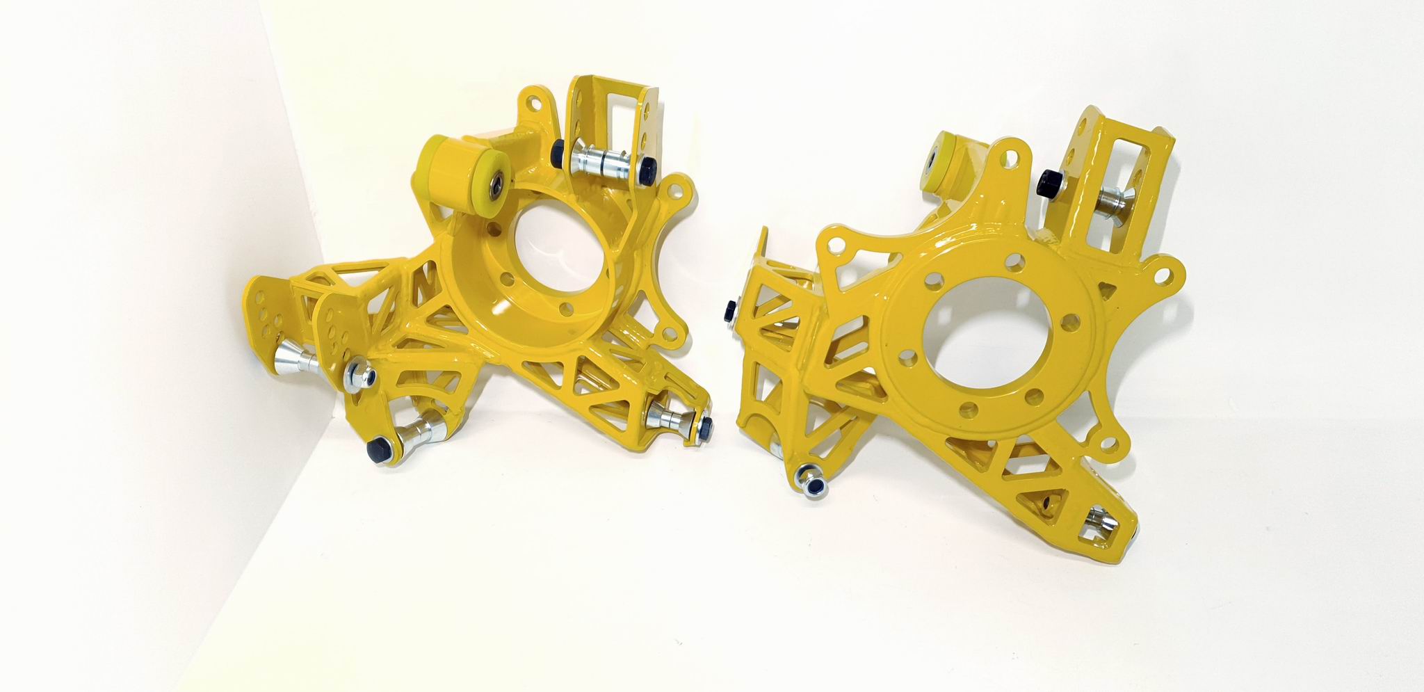 Rear kit for Nissan 350Z/Infiniti G35 for macpherson coilovers