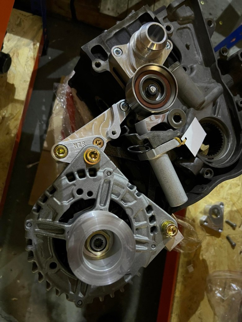 Second image of Toyota 1JZ 2JZ Water Pump Delete kit with AN20 fitting + Alternator bracket, Lichtmaschine bracket