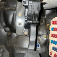 MCC Solution Drive By Wire Gaspedal + Adapterplatte Nissan rhd & lhd