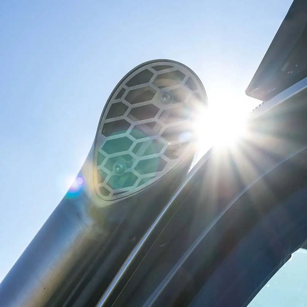Second image of Edelstahl Inox Schnorchel 4" IOD Performance für Nissan Patrol Y61