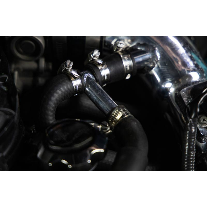 Mishimoto MMBCC-350Z-07PBE Catch Can Öl Auffangbehälter Kit PCV-Seite für Nissan 350Z 39995