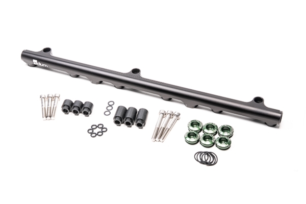Kraftstoffverteiler für Nissan RB25DET Top Feed Conversion Radium Engineerign