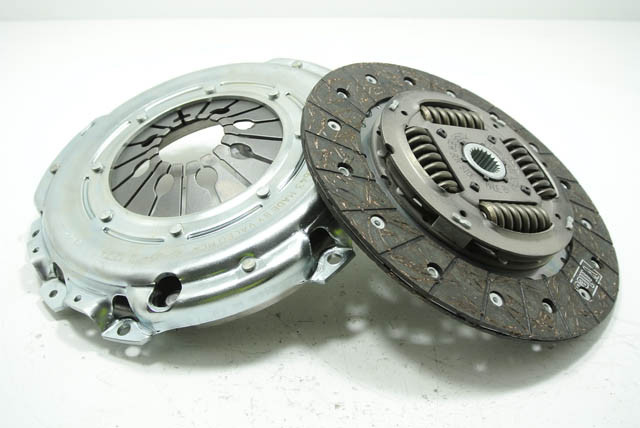 Second image of Kupplungssatz Xtreme Clutch für Nissan X-TRAIL 2.0 dCi 4x4 110KW (2008-2014)